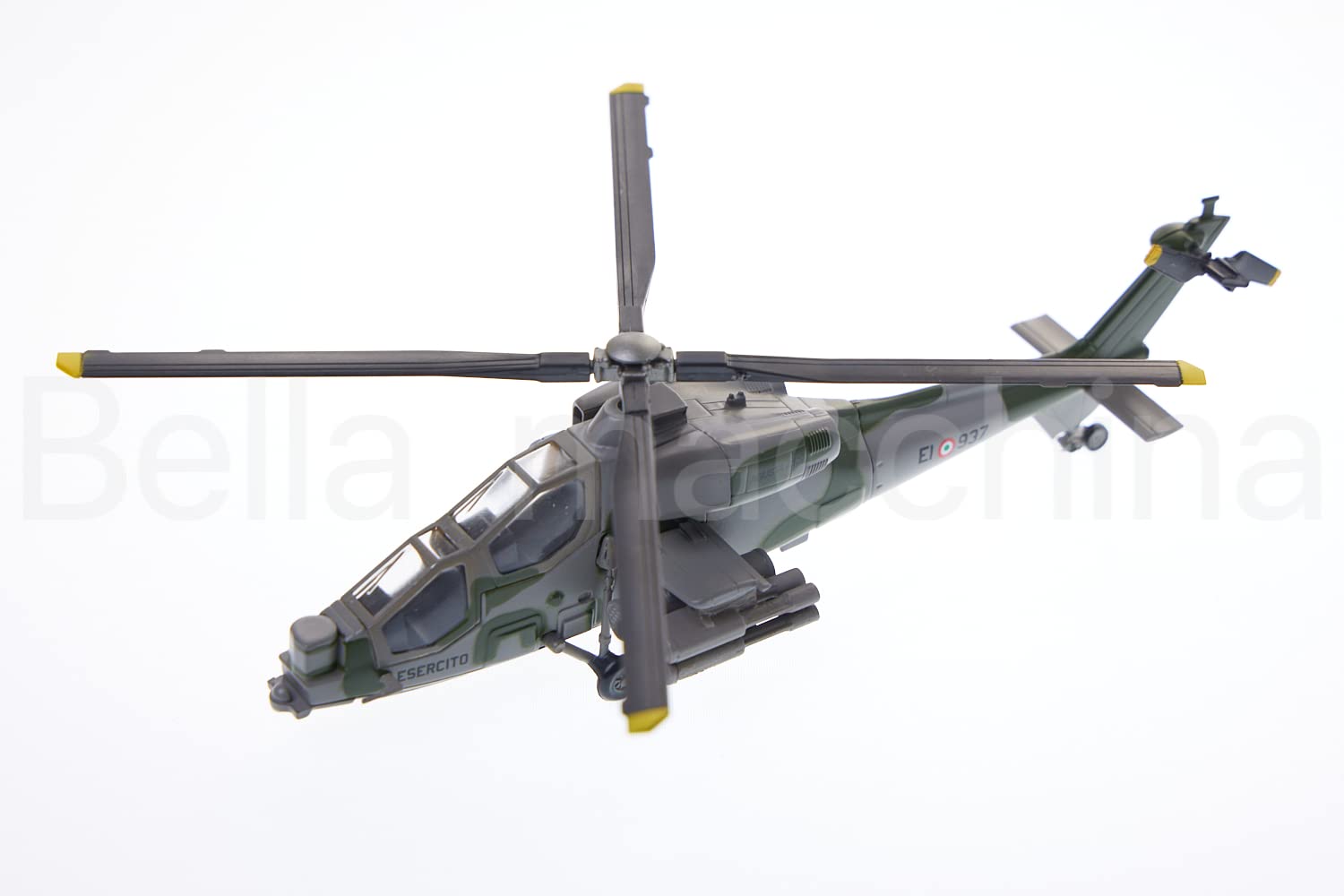 ヘリコプター模型 インターアライド - 05849 1/48 中国人民解放軍 Z-19G 攻撃